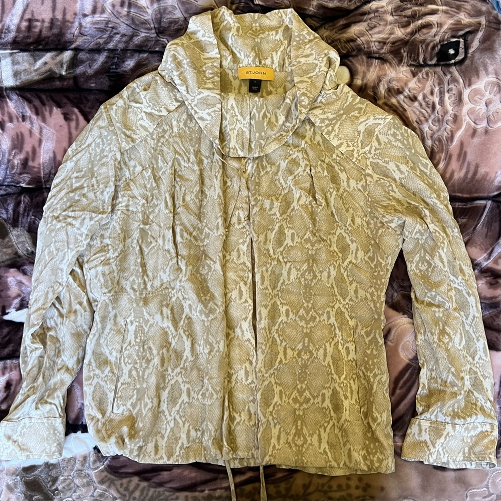 St. John zip up jacket